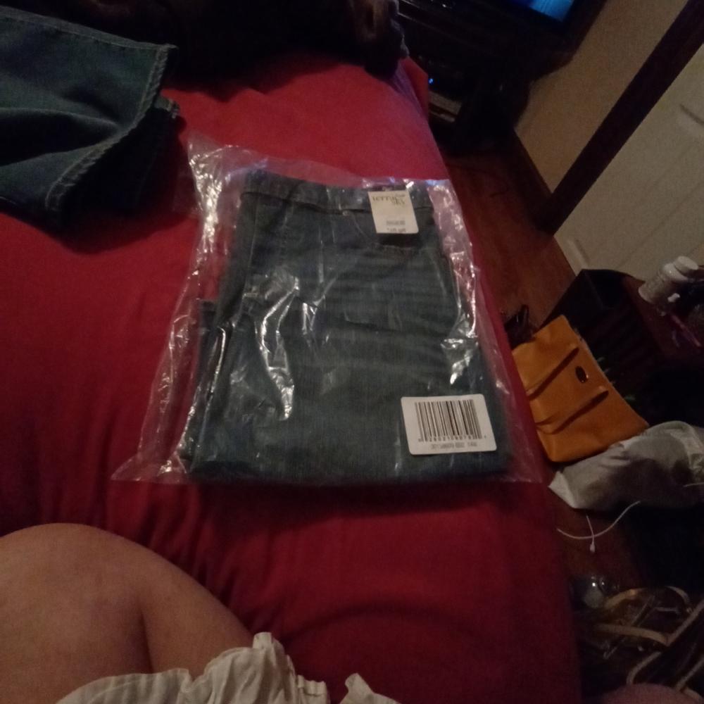 Women's pull on shorts